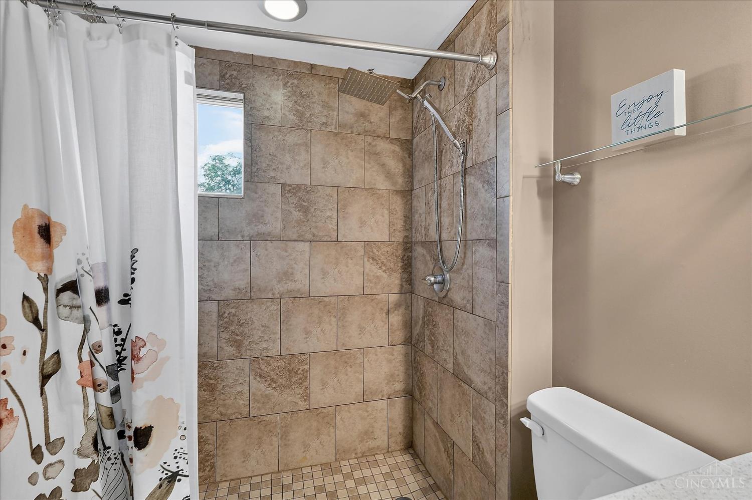 3678 Paramount Ridge Lane Cincinnati, OH 45247 - Photo 21 of 48 Gallery Image 21
