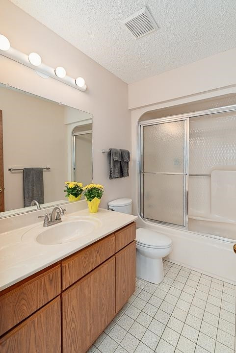 4082 Ramsgate Court Ann Arbor, MI 48103 - Photo 41 of 57 Hallway bathroom