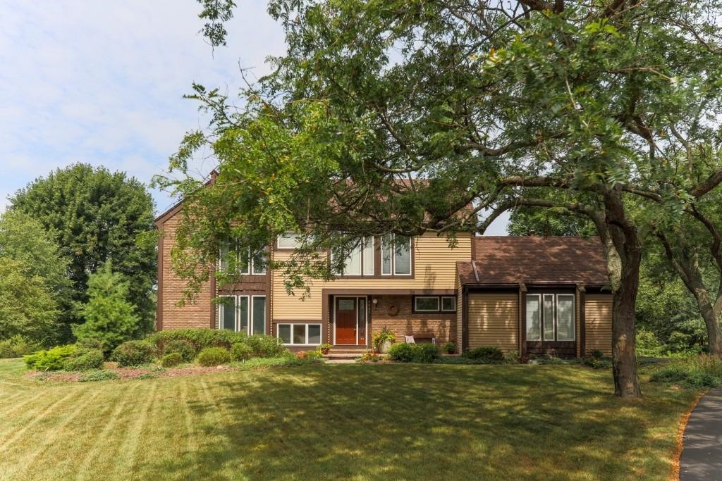 4082 Ramsgate Court Ann Arbor, MI 48103 - Photo 42 of 57 Welcome home - 4082 Ramsgate!