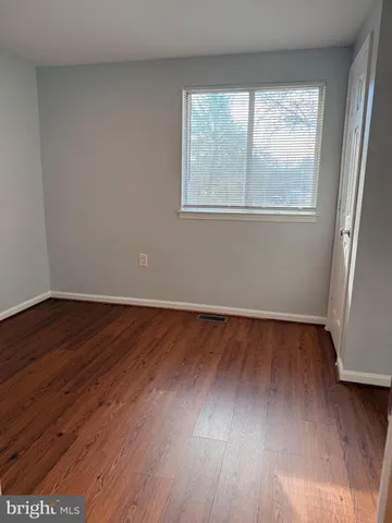 $2,300 | 4303 Pembrook Village Drive, Unit 15, Alexandria, VA 22309