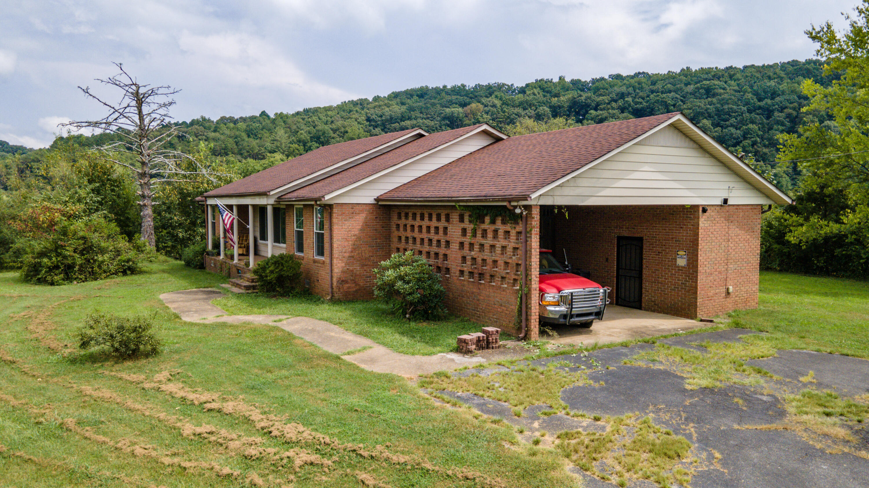 3731 Highway 39w Riceville Tn 37370 Riceville, TN 37370 - Photo 2 of 43 2-DJI_0089