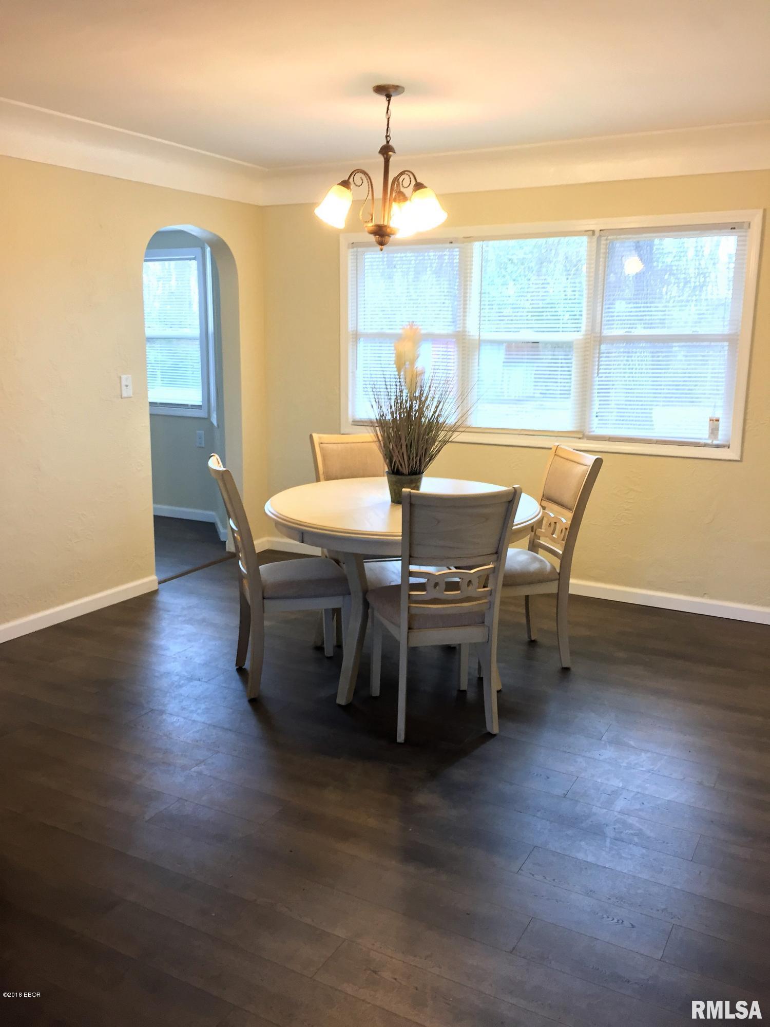 15791 East Fairfield Road Mount Vernon, IL 62864 - Photo 8 of 29 Gallery Image 8