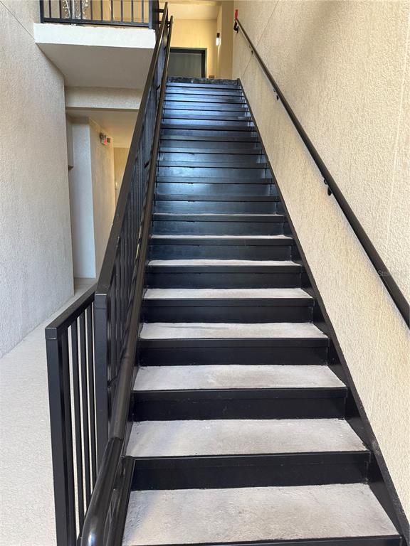 3051 Greystone Loop, Unit 304 Kissimmee, FL 34741 - Photo 4 of 32 a view of entryway