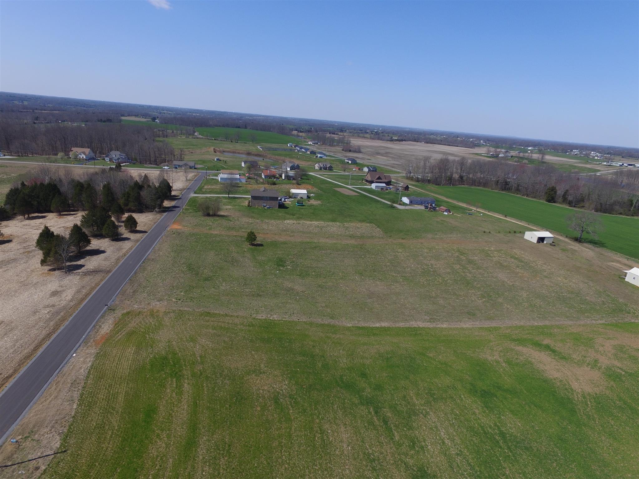 5 East Carter Road Portland, TN 37148 - Photo 9 of 11