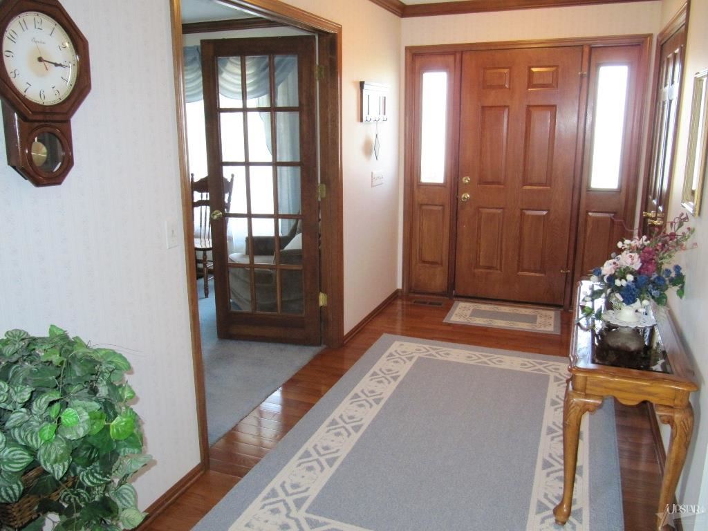 8407 West Washington Center Road Fort Wayne, IN 46818 - Photo 2 of 30