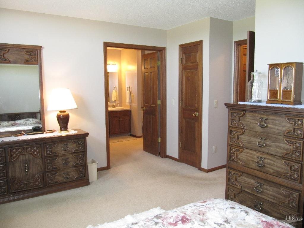 8407 West Washington Center Road Fort Wayne, IN 46818 - Photo 13 of 30