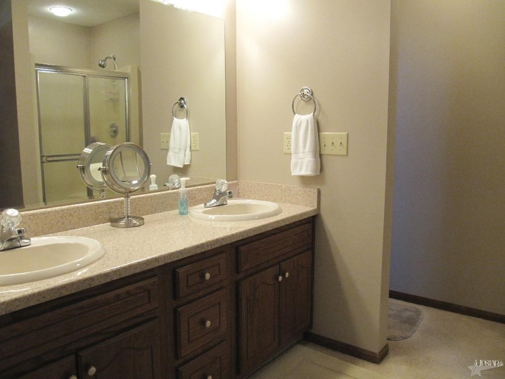 8407 West Washington Center Road Fort Wayne, IN 46818 - Photo 14 of 30