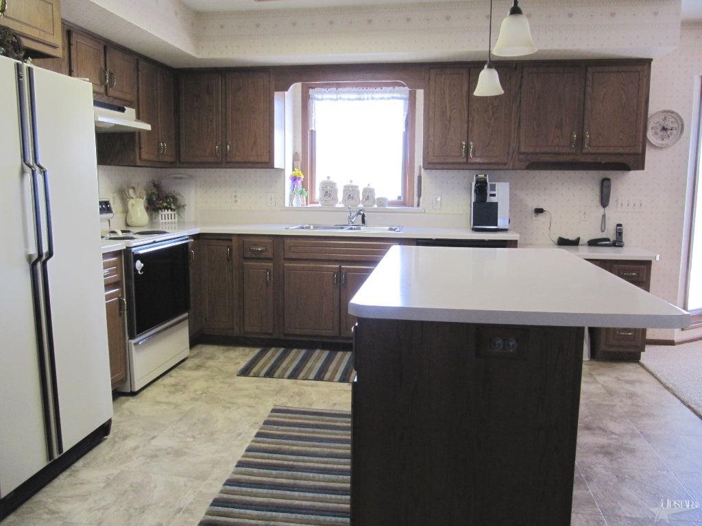 8407 West Washington Center Road Fort Wayne, IN 46818 - Photo 7 of 30