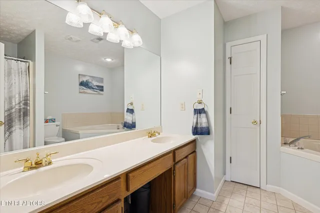 $409,900 | 7508 Christin Lee Circle, Knoxville, TN 37931