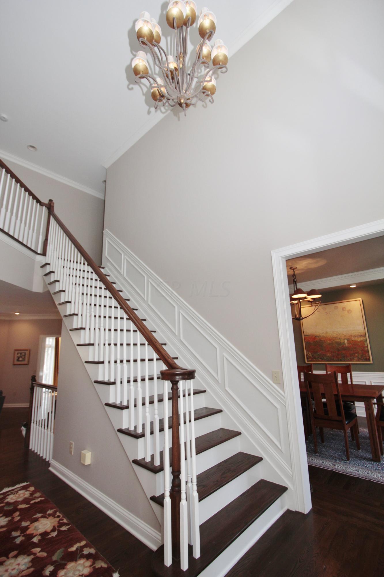 430 Shale Ridge Court Powell, OH 43065 - Photo 4 of 51 Gallery Image 4