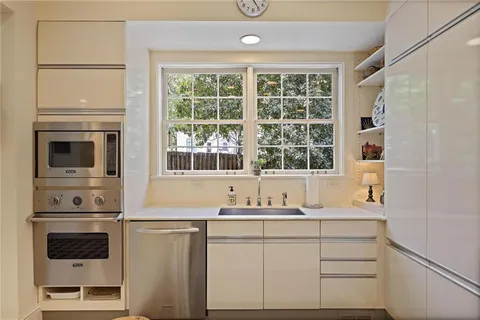 $1,995,000 | 10 Palisades Road Northeast, Atlanta, GA 30309