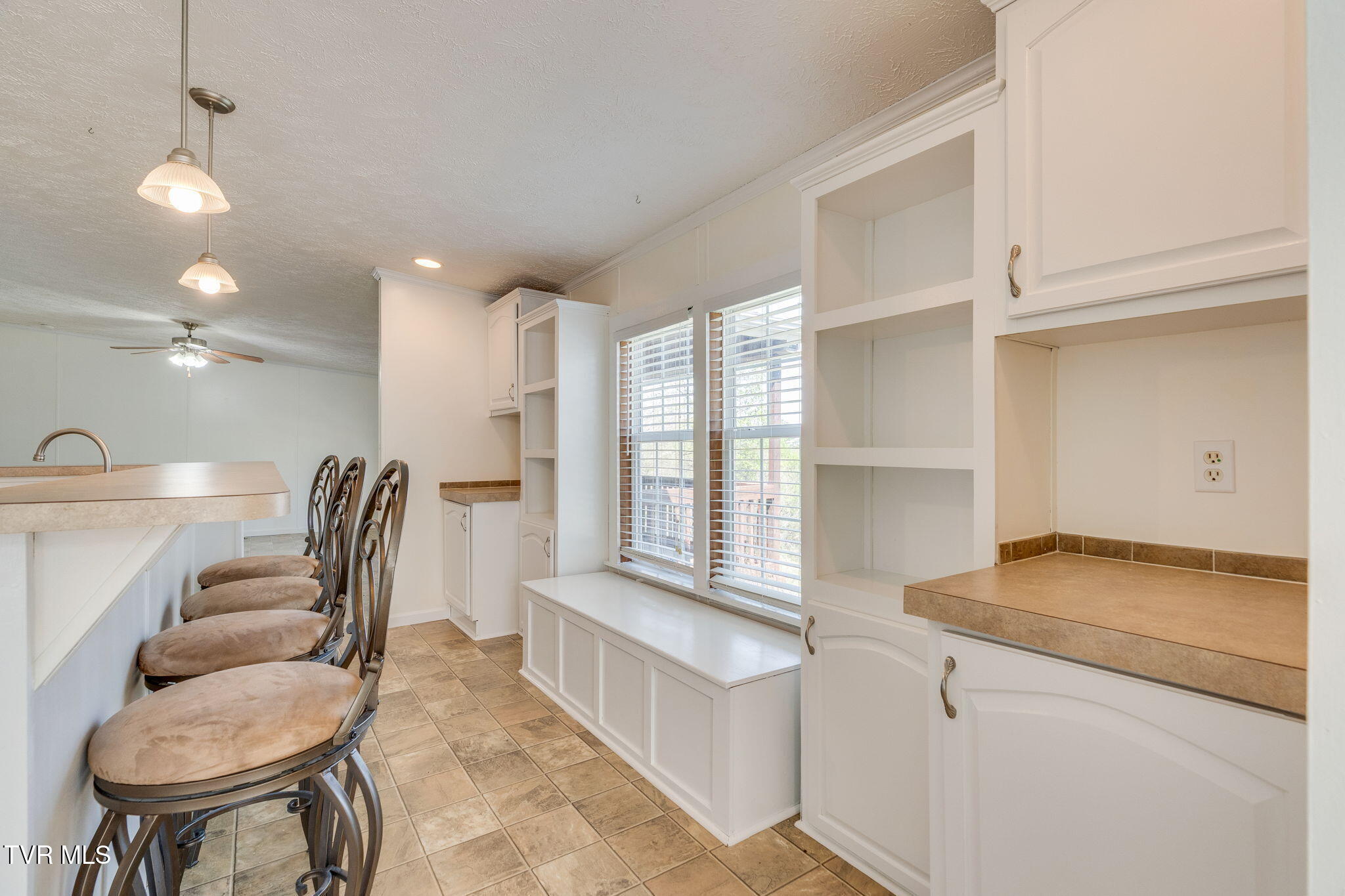 160 Keller Road Afton, TN 37616 - Photo 6 of 41 006 (2)