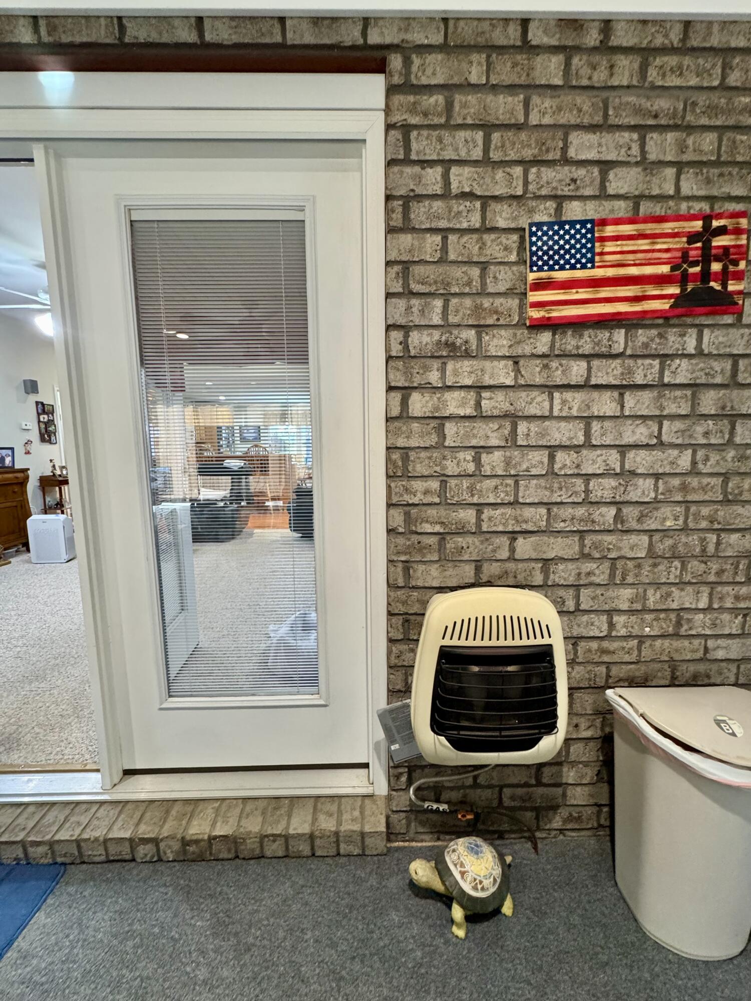 1410 Poosey Ridge Road Richmond, KY 40475 - Photo 31 of 49 Sun Room Heater