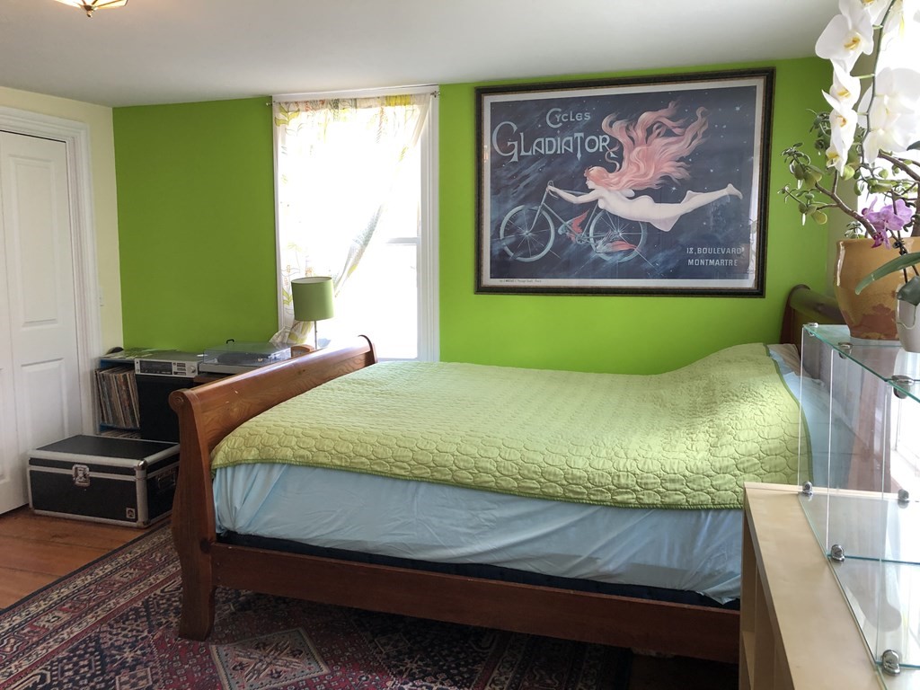 421 Loudville Road Northampton, MA 01027 - Photo 17 of 35 Gallery Image 17