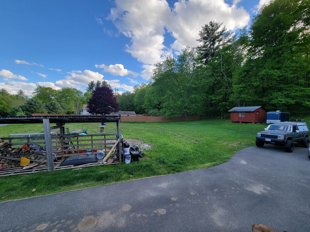 421 Loudville Road Northampton, MA 01027 - Photo 4 of 35 Gallery Image 4