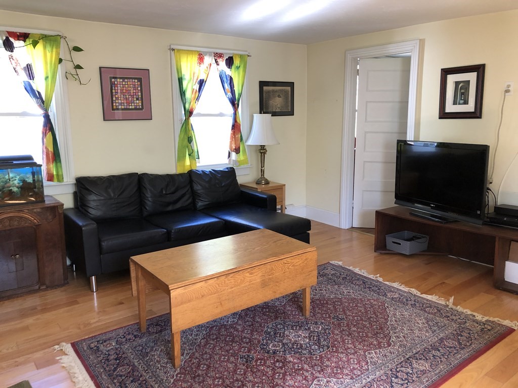 421 Loudville Road Northampton, MA 01027 - Photo 10 of 35 Gallery Image 10