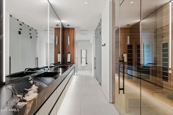 $15,000,000 | 5002 East Valle Vista Way, Paradise Valley, AZ 85253