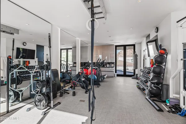 $15,000,000 | 5002 East Valle Vista Way, Paradise Valley, AZ 85253
