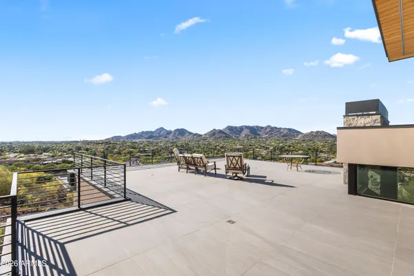 $15,000,000 | 5002 East Valle Vista Way, Paradise Valley, AZ 85253
