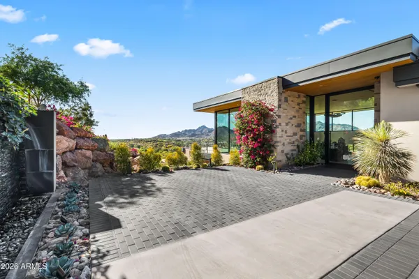 $15,000,000 | 5002 East Valle Vista Way, Paradise Valley, AZ 85253
