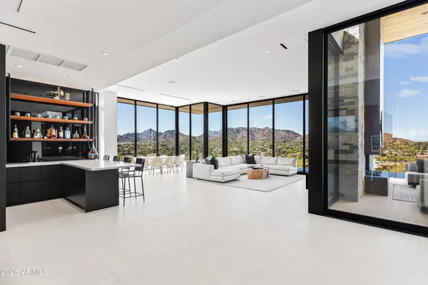 $15,000,000 | 5002 East Valle Vista Way, Paradise Valley, AZ 85253