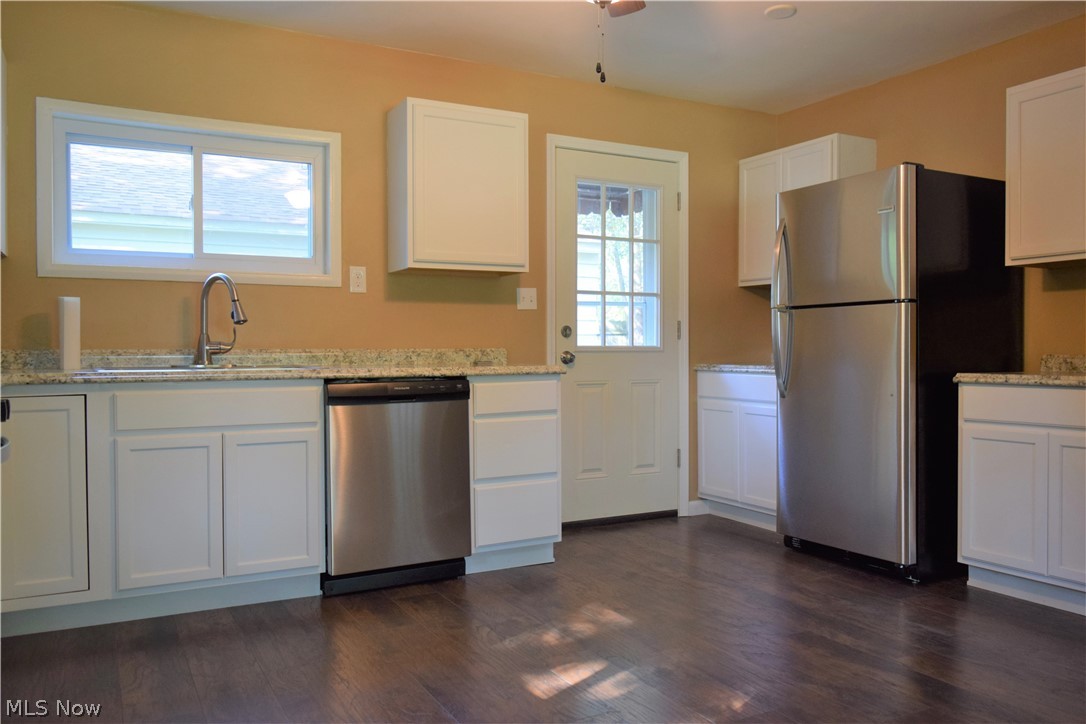 4098 Burkey Road Youngstown, OH 44515 - Photo 6 of 17 Gallery Image 6