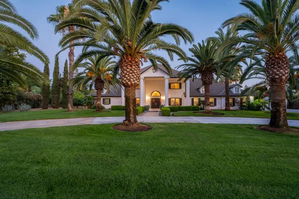 $1,700,000 | 7207 East Bremer Avenue, Fresno, CA 93737