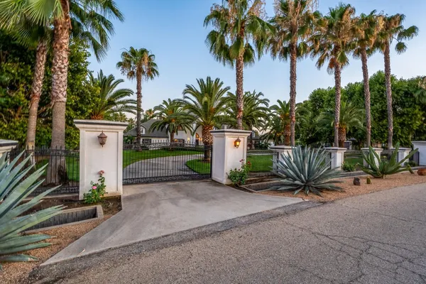 $1,700,000 | 7207 East Bremer Avenue, Fresno, CA 93737