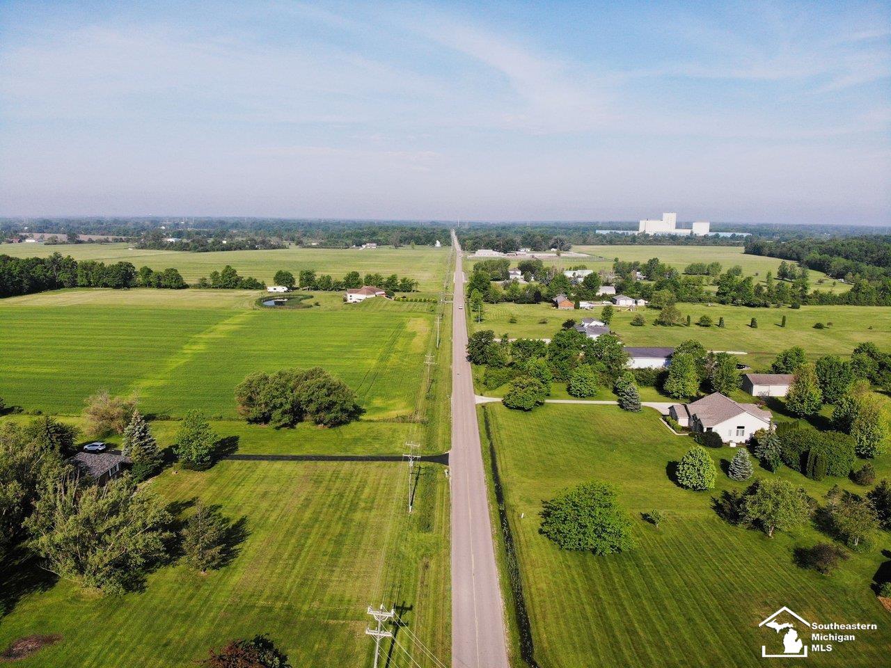 2720 Fix Road Monroe, MI 48162 - Photo 48 of 52 50143306-ff946aff-0f27-47e7-8f2b-31bb7f9e493f.JPG