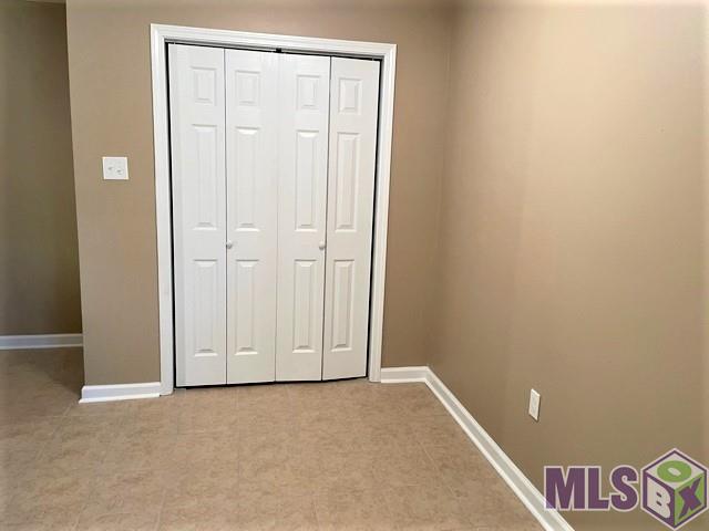 2702 74th Avenue Baton Rouge, LA 70807 - Photo 7 of 16 Breakfast area