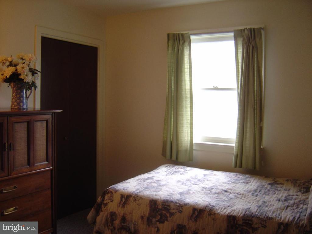 302 Old Delp Road Lancaster, PA 17601 - Photo 10 of 12 Gallery Image 10