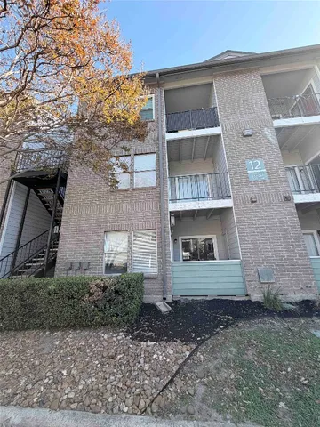 $800 | 12166 Metric Boulevard, Unit 142BLDG 12, Austin, TX 78758