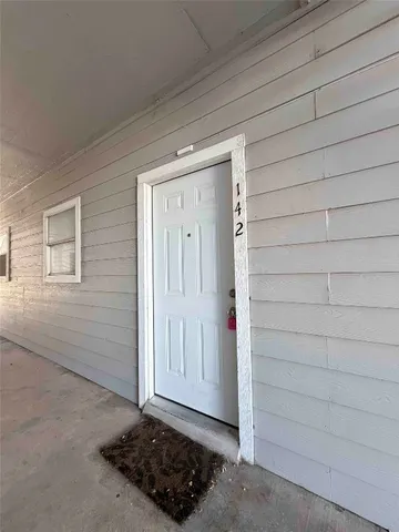 $800 | 12166 Metric Boulevard, Unit 142BLDG 12, Austin, TX 78758