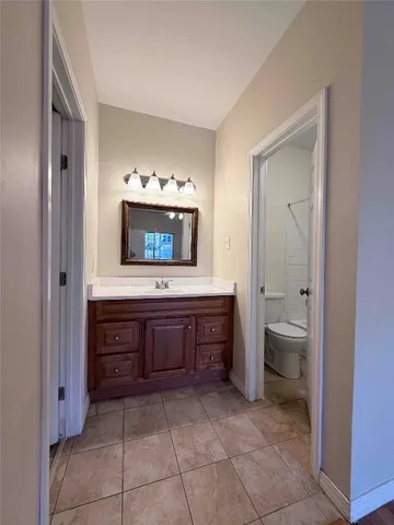 $800 | 12166 Metric Boulevard, Unit 142BLDG 12, Austin, TX 78758