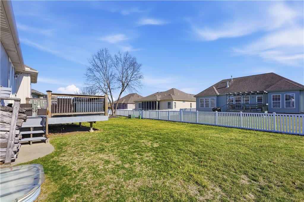 709 Bluestem Court Raymore, MO 64083 - Photo 30 of 40