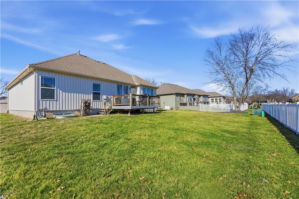 709 Bluestem Court Raymore, MO 64083 - Photo 31 of 40