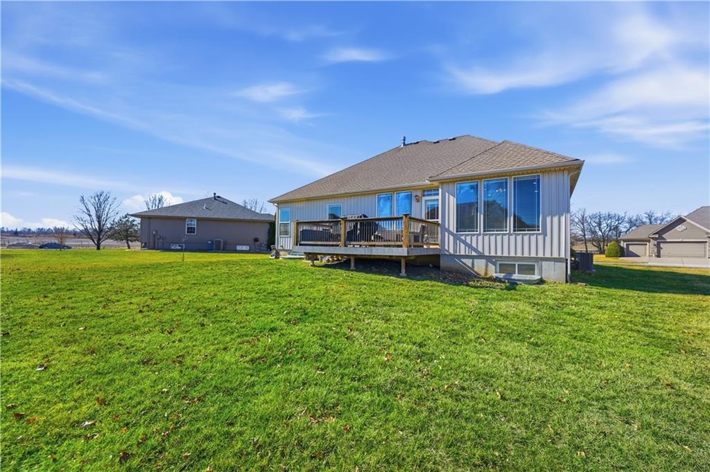 709 Bluestem Court Raymore, MO 64083 - Photo 33 of 40