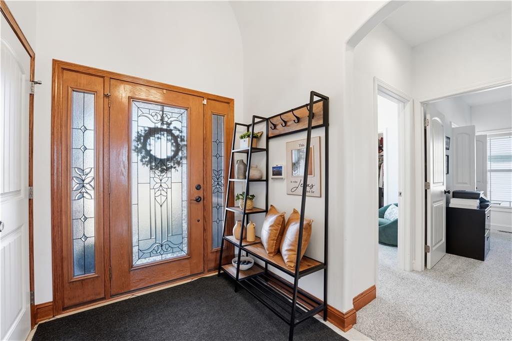 709 Bluestem Court Raymore, MO 64083 - Photo 5 of 40