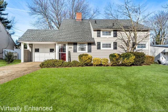 $699,000 | 111 Stirrup Lane, Levittown, NY 11756