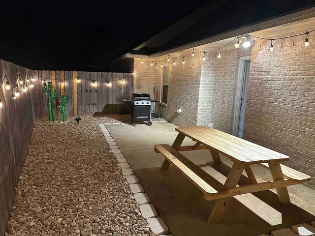 $260,000 | 218 Fraternity Row, College Station, TX 77845