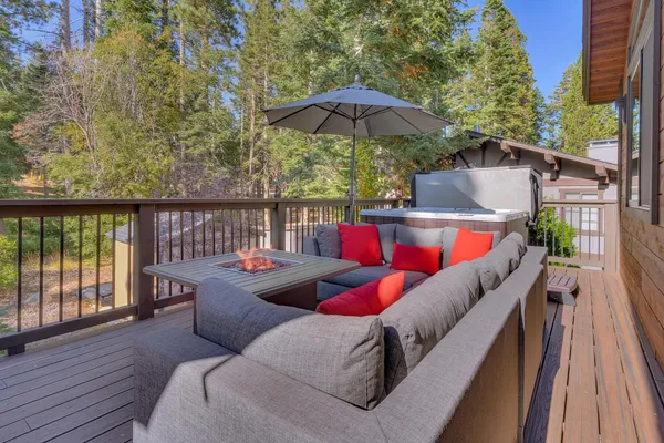$2,450,000 | 240 Eastview Drive, Tahoe City, CA 96145