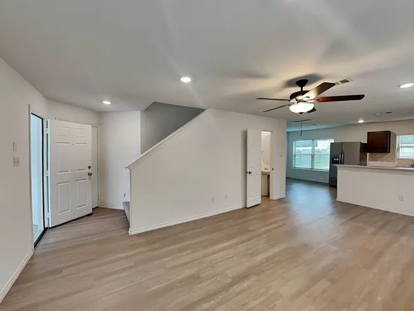 $1,875 | 18726 Faustina Way, New Caney, TX 77357