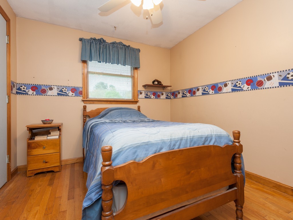 215 Temi Road Raynham, MA 02767 - Photo 17 of 30 Gallery Image 17