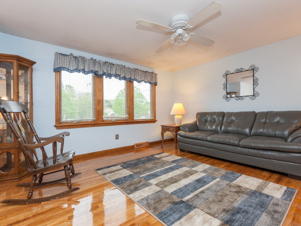 215 Temi Road Raynham, MA 02767 - Photo 10 of 30 Gallery Image 10