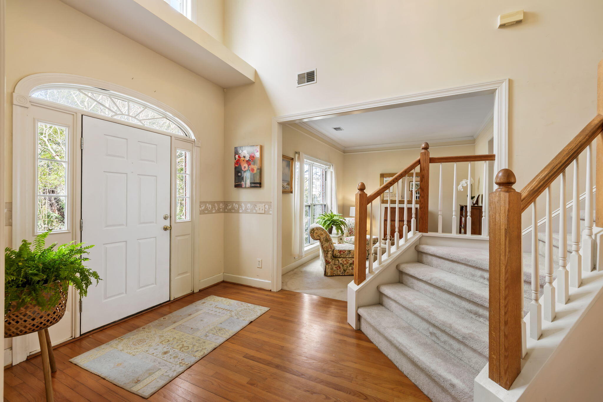 718 High Battery Circle Mount Pleasant, SC 29464 - Photo 2 of 45 Spacious Foyer