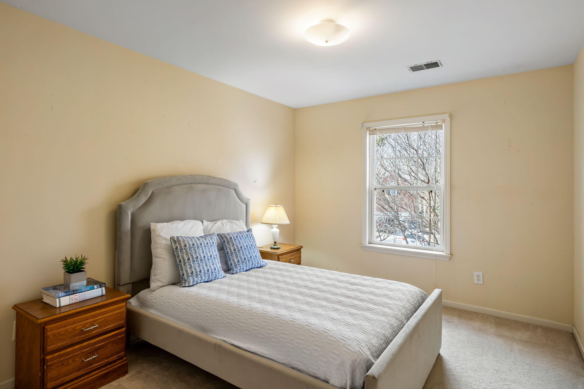 718 High Battery Circle Mount Pleasant, SC 29464 - Photo 21 of 45 Bedroom 3