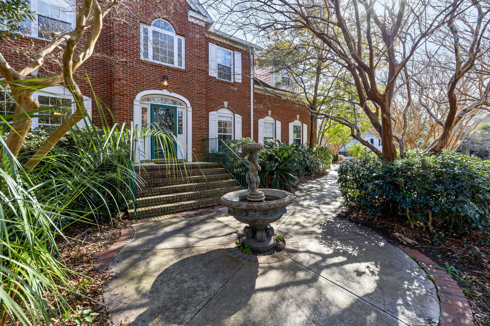 718 High Battery Circle Mount Pleasant, SC 29464 - Photo 29 of 45 All Brick Home