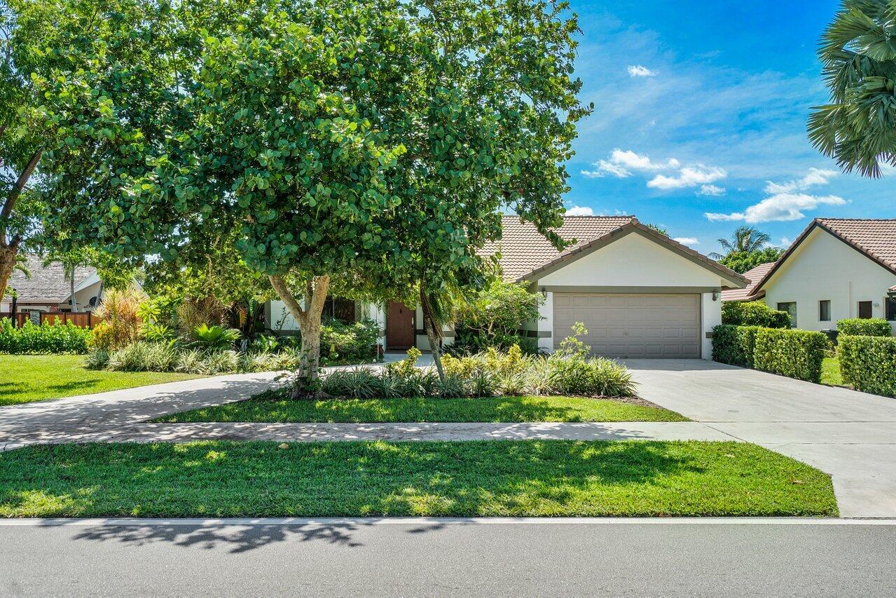 952 Northwest 8th Street Boca Raton, FL 33486 - Photo 3 of 43 FRONT