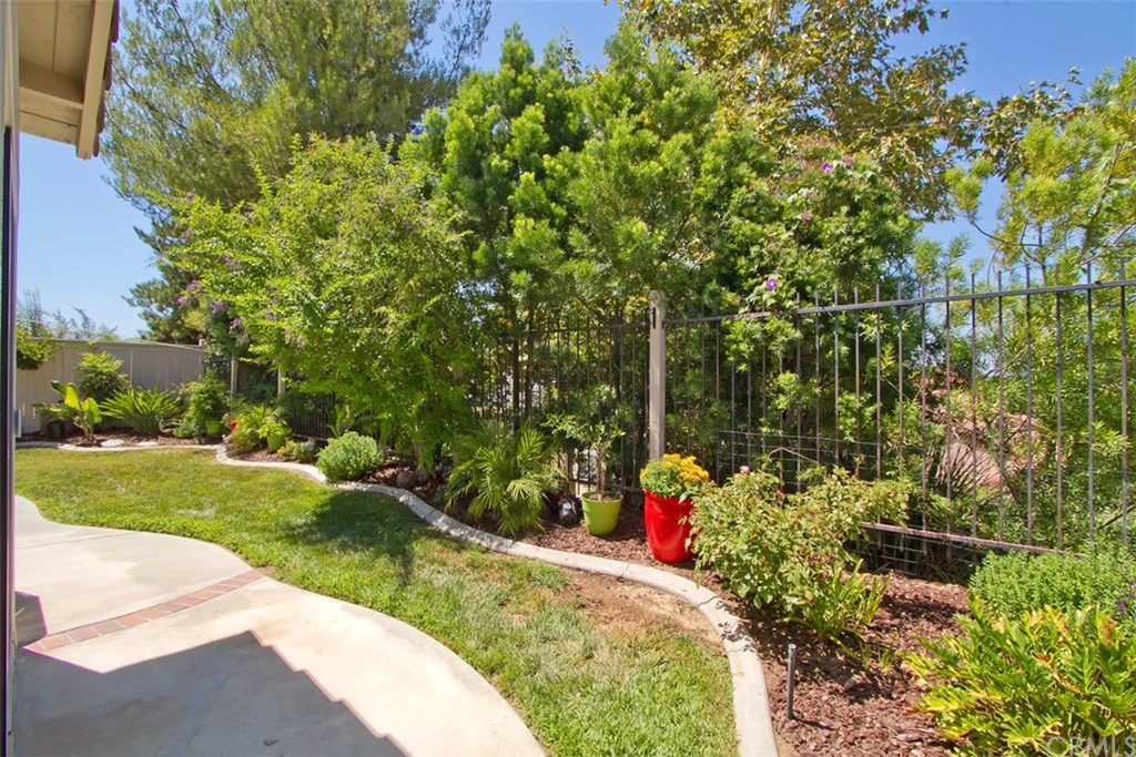 32184 Corte Daroca Temecula, CA 92592 - Photo 23 of 32