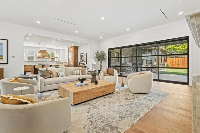 $3,950,000 | 5925 Williamstown Road, Dallas, TX 75230